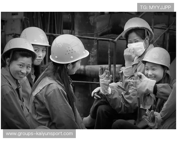 老照片定格的体育岁月见证时代变迁与传奇球星的光辉风采