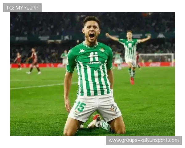 曼联弃将安东尼2射1传成西甲本轮唯一满分球员引发热议 曼联弃将安东尼2射1传成西甲本轮唯一满分球员引发热议