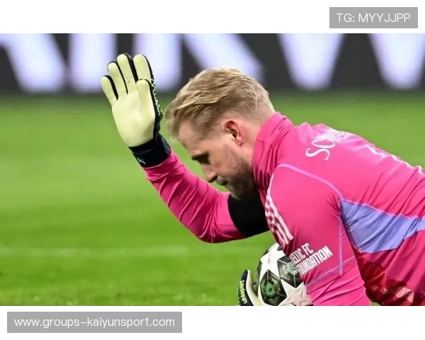 巴黎黯然，慕尼黑王者归来！迪亚斯双响，2-1绝杀，欧冠之夜属于拜仁！