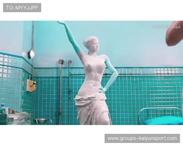 李梦的励志人生被热议，网友：永远的女王！