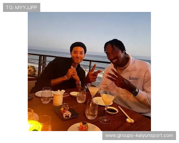 球员晒出与家人影片,展示生活平衡的重要性 球员晒出与家人影片,展示生活平衡的重要性